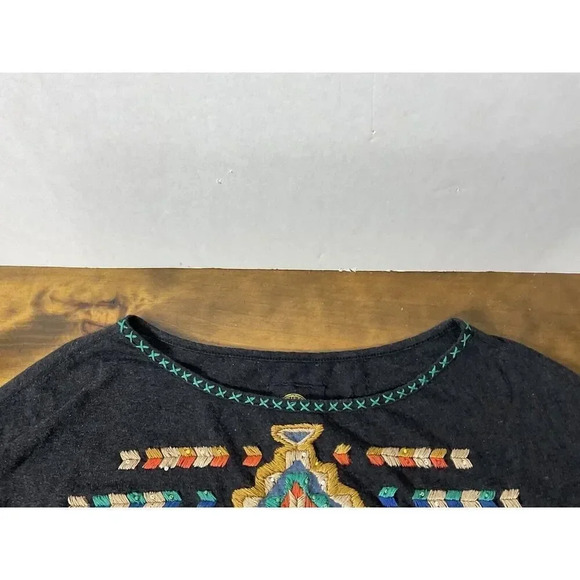 Double D Ranch Size XS Embroidered Thunderbird Long Sleeve 100% Cotton Top - Picture 4 of 9